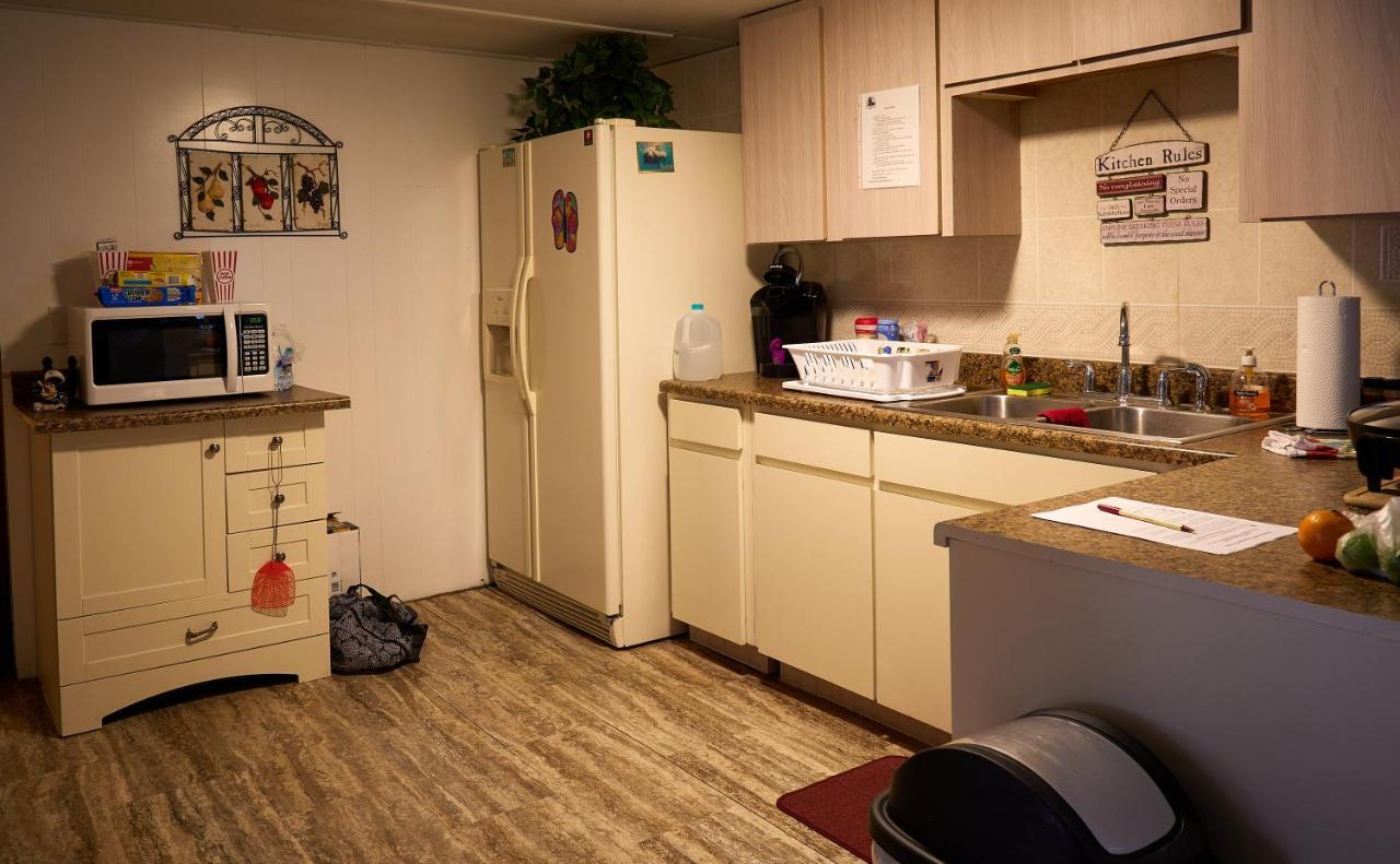 Room In Bb - Pleasant Days Bb Tropical Master Suite هوموساسا المظهر الخارجي الصورة